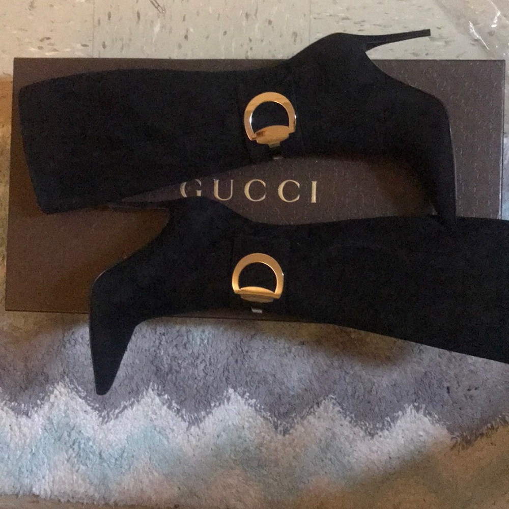 Gucci boots bran new no box I have a fat leg can’t zip them up